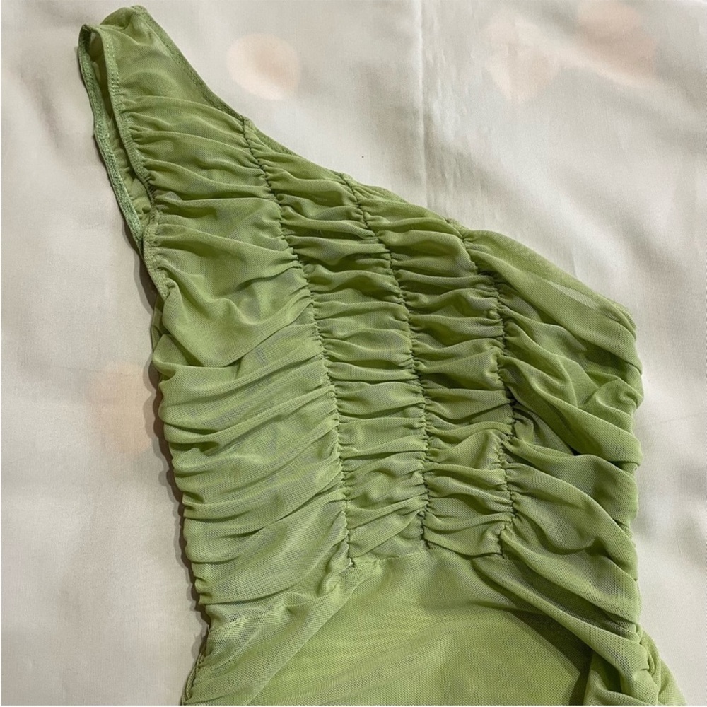 Danielle Guizio- Lime Green One Shoulder Asymmetrical Ruched Midi Dress Size S - Picture 6 of 7